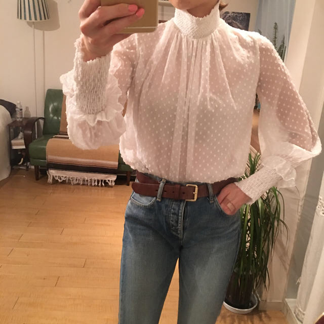 ZARA(ザラ)のZaraレースアップブラウスxs レディースのトップス(Tシャツ(長袖/七分))の商品写真