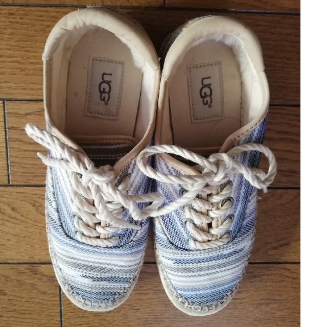 UGG(アグ)の再　さらにお値下げしました！UGGスニーカー レディースの靴/シューズ(スニーカー)の商品写真