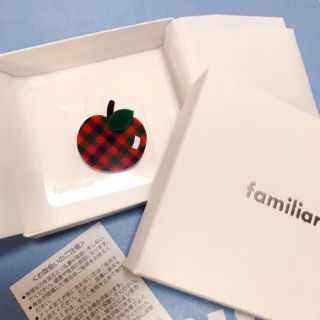 ファミリア(familiar)のファミリア 芦屋店オープン記念 familiarshow ブローチ リンゴ (その他)