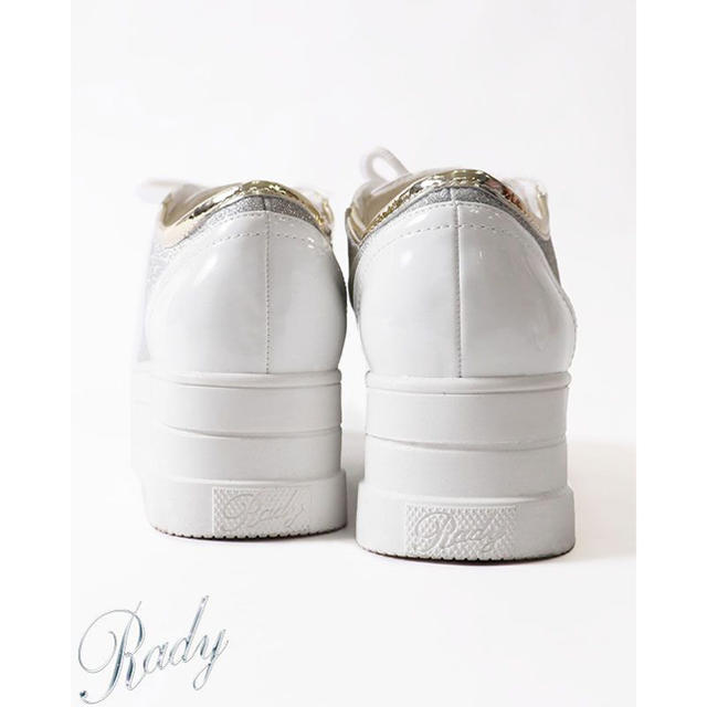 Rady(レディー)の【新品／最終値下げ】Rady グリッタースニーカー　¥6800→ レディースの靴/シューズ(スニーカー)の商品写真