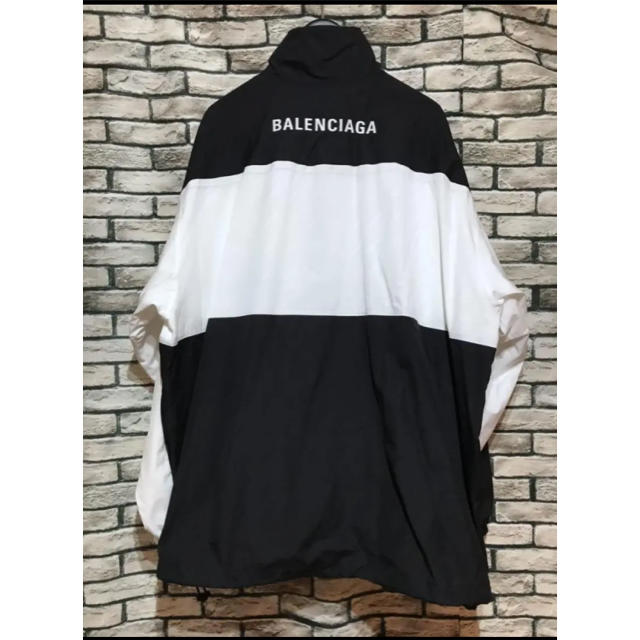 Balenciaga(バレンシアガ)のバレンシアガ★ 19SS ロゴオーバーサイズトラックポプリンジャケット メンズのジャケット/アウター(その他)の商品写真