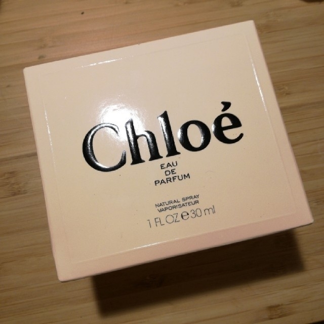 Chloe(クロエ)のChloe オードパルファム　香水　クロエ コスメ/美容の香水(香水(女性用))の商品写真