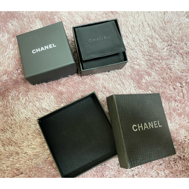 CHANEL(シャネル)のブランド　箱 インテリア/住まい/日用品の収納家具(ケース/ボックス)の商品写真