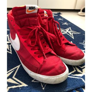 ナイキ(NIKE)のNIKE ナイキ　スニーカー　ハイカット　中古品　27㎝　赤　レッド　箱なし(スニーカー)