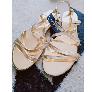 ザラ(ZARA)のOLDNAVY 　ゴールドサンダル　25cm(サンダル)