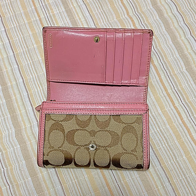 COACH(コーチ)のCOACH 二つ折り財布 シグネチャー レディースのファッション小物(財布)の商品写真