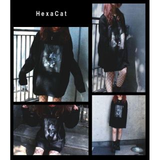 ファンキーフルーツ(FUNKY FRUIT)の転写プリントロングスリーブトップス　HexaCat　Black(Tシャツ(長袖/七分))