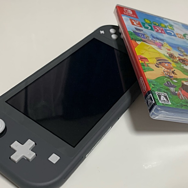 Nintendo Switch - スイッチライト 美中古品の通販 by バモ｜ニンテンドースイッチならラクマ