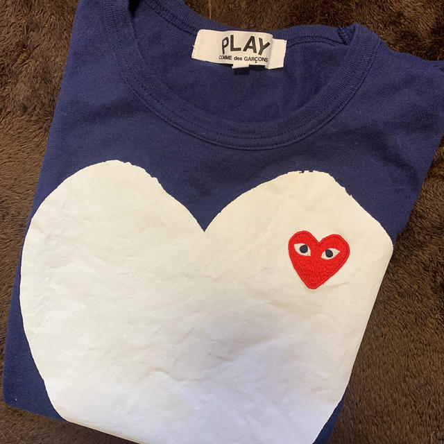 COMME des GARCONS(コムデギャルソン)のコムデギャルソン　play Tシャツ レディースのトップス(Tシャツ(半袖/袖なし))の商品写真