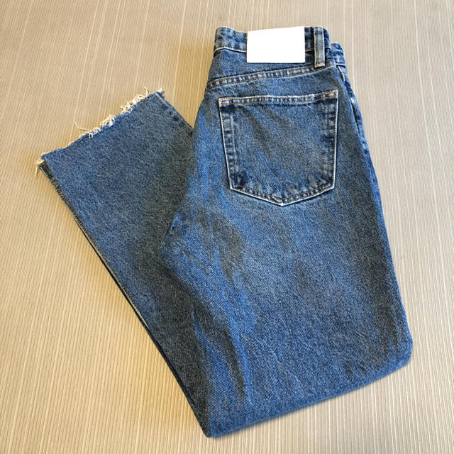 ZARA(ザラ)のZARA ストレートデニム レディースのパンツ(デニム/ジーンズ)の商品写真