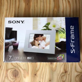 ソニー(SONY)の【新品未使用】SONY デジタルフォトフレーム　DPF-E73(フォトフレーム)