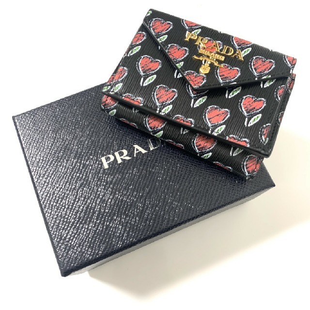 PRADA♡ミニウォレットミニ財布