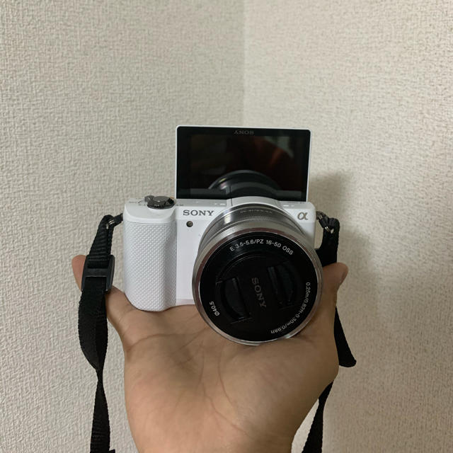 Sony a5000 WiFi 本体のみ