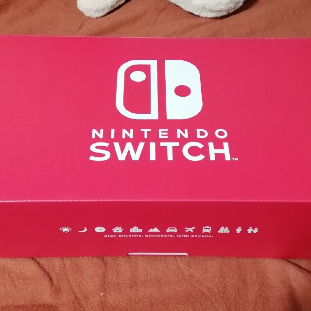 家庭用ゲーム機本体新品未使用 新型Nintendo Switch 本体 ニンテンドーストア限定版