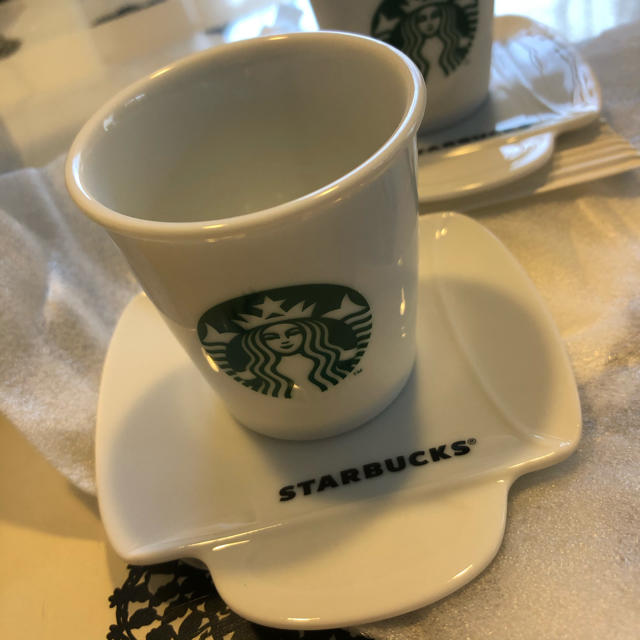 Starbucks Coffee(スターバックスコーヒー)のスターバックス⭐️デミタスカップ　プレートセット インテリア/住まい/日用品のキッチン/食器(グラス/カップ)の商品写真