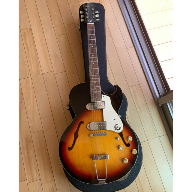 Epiphone(エピフォン)のエピフォン　ソレント 楽器のギター(エレキギター)の商品写真