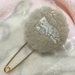 フランシュリッペ(franche lippee)の✳︎ねことさかなブローチ✳︎(ブローチ/コサージュ)