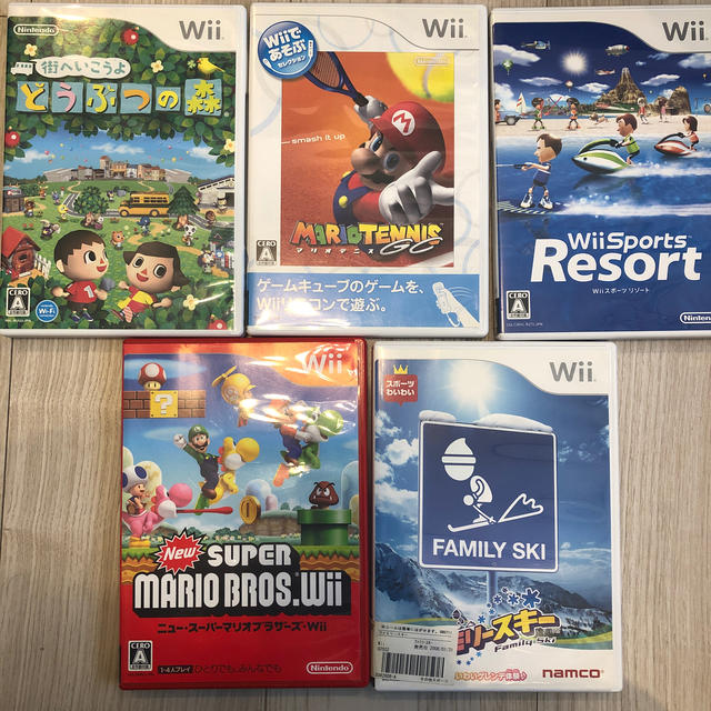 Wii(ウィー)のwiiのソフト5本セット エンタメ/ホビーのゲームソフト/ゲーム機本体(家庭用ゲームソフト)の商品写真