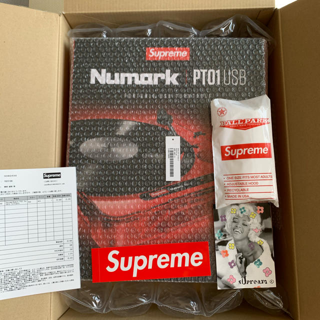 Supreme(シュプリーム)のsupreme Numark PT01 Portable Turntable  楽器のDJ機器(ターンテーブル)の商品写真