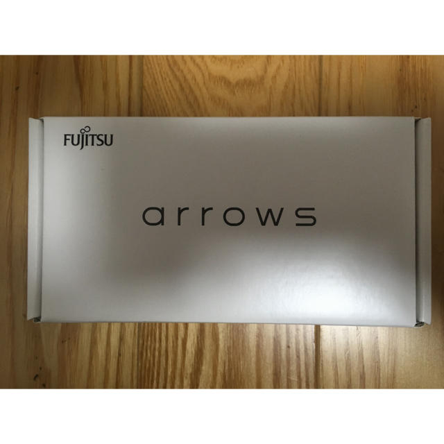 arrows(アローズ)の富士通　arrows rx 【新品未使用】 スマホ/家電/カメラのスマートフォン/携帯電話(スマートフォン本体)の商品写真