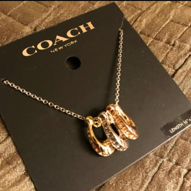 最新作　新品　COACH  コーチ 3連　ネックレス　ストーン 1