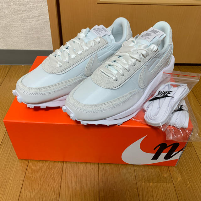 SACAI×NIKE LDWAFFLE WHITE