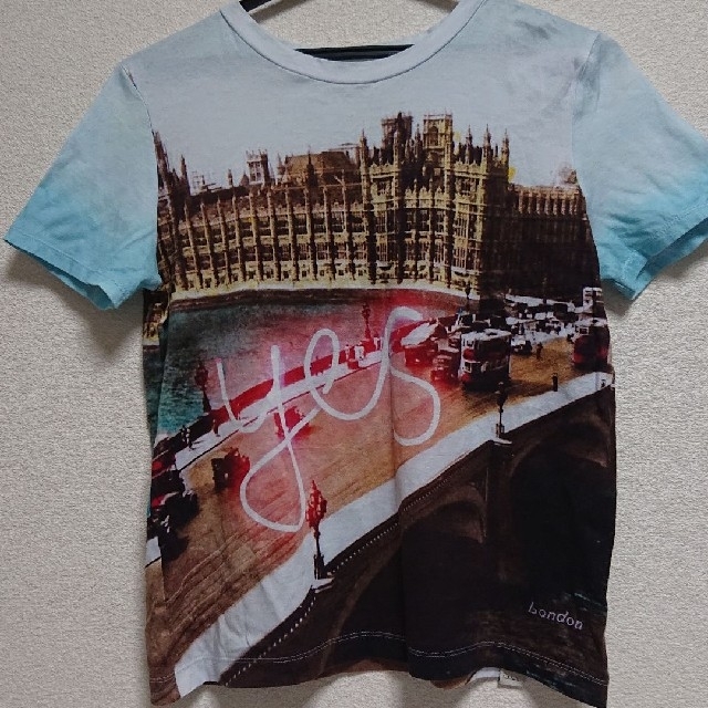 Paul Smith(ポールスミス)のポールスミス  半袖 カットソー Tシャツ 街並み 風景 レディースのトップス(Tシャツ(半袖/袖なし))の商品写真