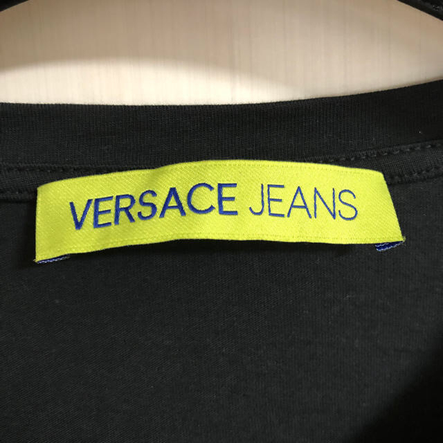 VERSACE(ヴェルサーチ)のVERSACE JEANS ヴェルサーチ Tシャツ L サイズ メンズのトップス(Tシャツ/カットソー(半袖/袖なし))の商品写真