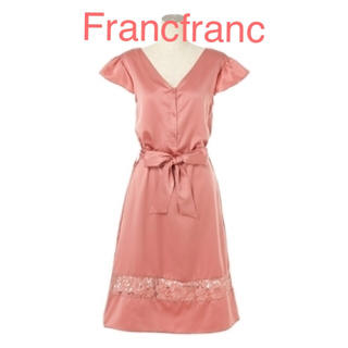 フランフラン(Francfranc)のFrancfranc サテンレースワンピ　新品❣️送料込み❣️(ルームウェア)