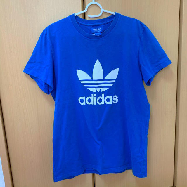 adidas(アディダス)のadidas Tシャツ　半袖 メンズのトップス(Tシャツ/カットソー(半袖/袖なし))の商品写真