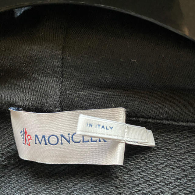 MONCLER ×MONCLERの通販 by まる's shop｜モンクレールならラクマ - Off-White 安い日本製