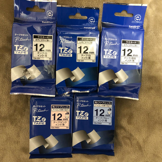 brother(ブラザー)のピータッチ TZe テープ 12mm 5本セット 新品 未使用品 インテリア/住まい/日用品のオフィス用品(オフィス用品一般)の商品写真