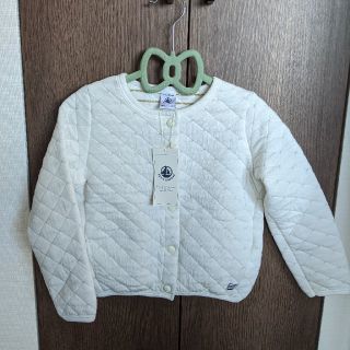 プチバトー(PETIT BATEAU)のCOROCORORIN様専用　プチバトー　キルティングカーディガン　4ans(カーディガン)