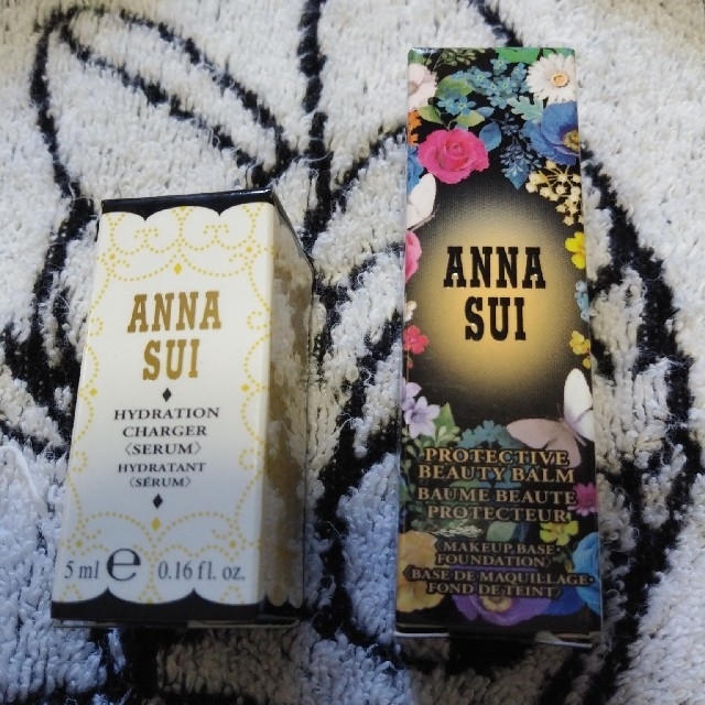 ANNA SUI(アナスイ)の☆ANNA SUI 美容液＆化粧下地☆今ならティッシュケース付き コスメ/美容のキット/セット(サンプル/トライアルキット)の商品写真