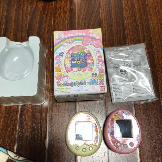 サンリオ(サンリオ)のたまごっち　サンリオ　みーつ　サンリオmix セット(携帯用ゲーム機本体)