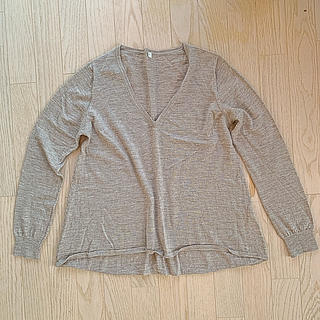 ムジルシリョウヒン(MUJI (無印良品))のVネックセーター(ニット/セーター)