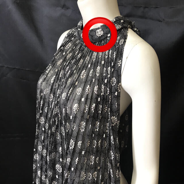 上等な CHANEL - CHANEL 極美品♡未使用 カメリアつきブラウス お首元