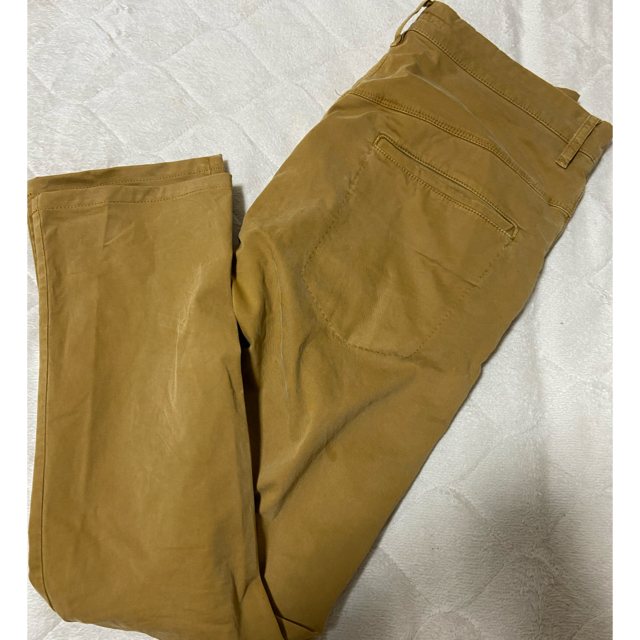 Nudie Jeans(ヌーディジーンズ)のヌーディジーンズ　カーキスリム　シンフィン　THIN FINN メンズのパンツ(チノパン)の商品写真