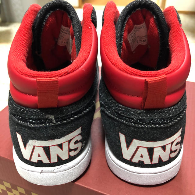 VANS(ヴァンズ)のVANSスニーカー キッズ/ベビー/マタニティのキッズ靴/シューズ(15cm~)(スニーカー)の商品写真