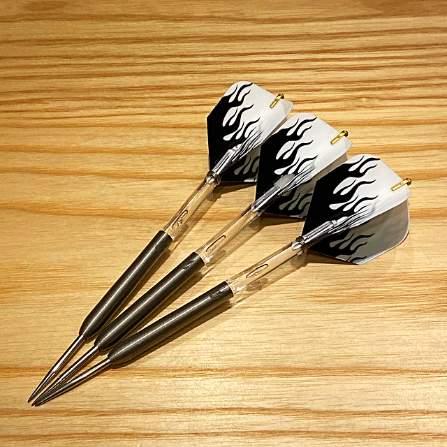 Target(ターゲット)のダーツセット TARGET DARTS-THE BULLET スティール17g エンタメ/ホビーのテーブルゲーム/ホビー(ダーツ)の商品写真