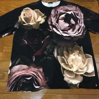 ラッドミュージシャン(LAD MUSICIAN)のラッドミュージシャン　17ss スーパービッグローズ　薔薇tシャツ 状態は良い(Tシャツ/カットソー(半袖/袖なし))