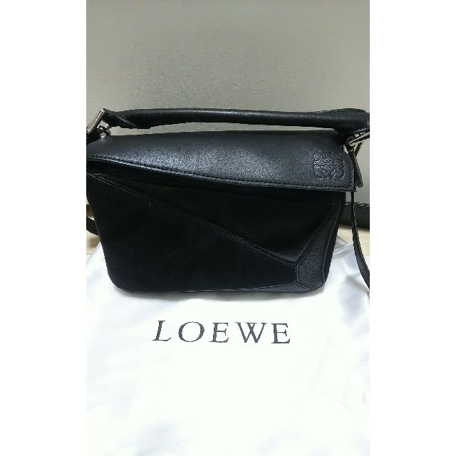 LOEWE ショルダーバッグショルダーバッグ