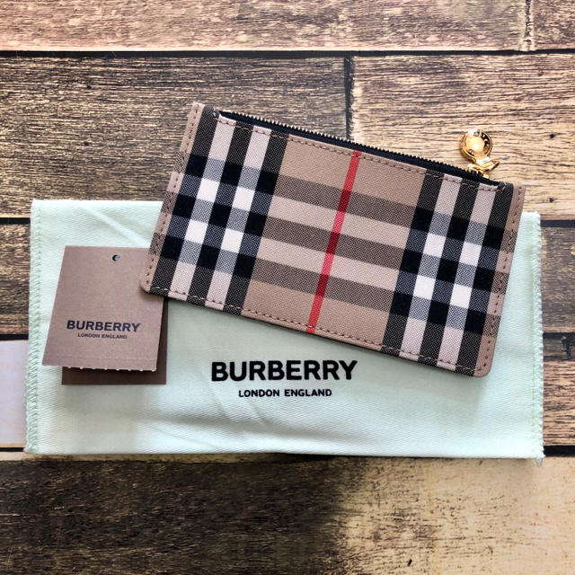 新品 BURBERRY バーバリーチェック コインu0026カードケース
