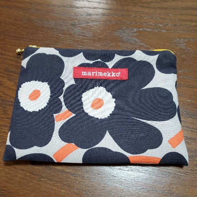 marimekko(マリメッコ)のハンドメイド☆マリメッコぺたんこポーチ ハンドメイドのファッション小物(ポーチ)の商品写真