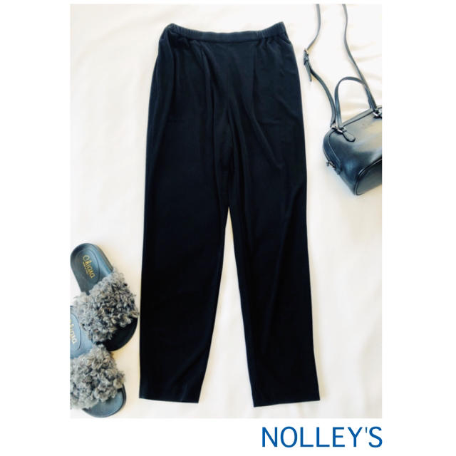 NOLLEY'S(ノーリーズ)の【美品】ノーリーズライト　テーパードパンツ　黒 レディースのパンツ(カジュアルパンツ)の商品写真