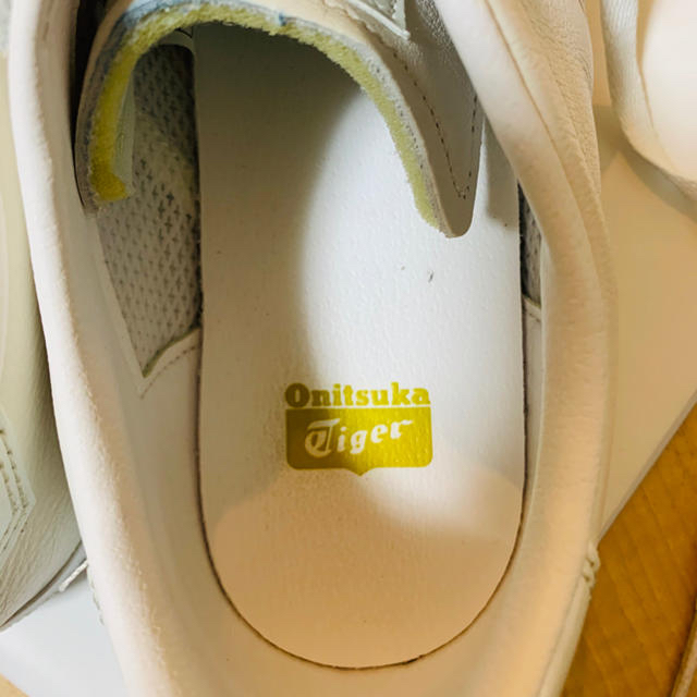 Onitsuka Tiger(オニツカタイガー)のオニツカタイガー　シロスニーカー メンズの靴/シューズ(スニーカー)の商品写真