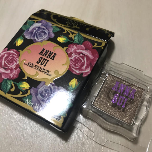 ANNA SUI(アナスイ)のANNA SUIアイシャドウ　502 コスメ/美容のベースメイク/化粧品(アイシャドウ)の商品写真