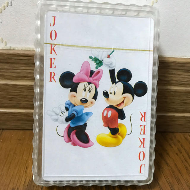 Disney(ディズニー)のディズニー　トランプ　ケース付き エンタメ/ホビーのテーブルゲーム/ホビー(トランプ/UNO)の商品写真