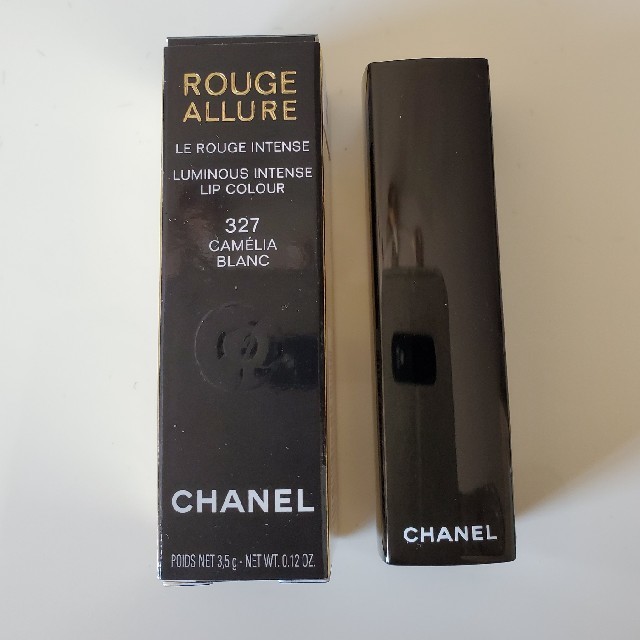 CHANEL(シャネル)のCHANELシャネル　ルージュアリュールカメリア　327　新品 コスメ/美容のベースメイク/化粧品(口紅)の商品写真