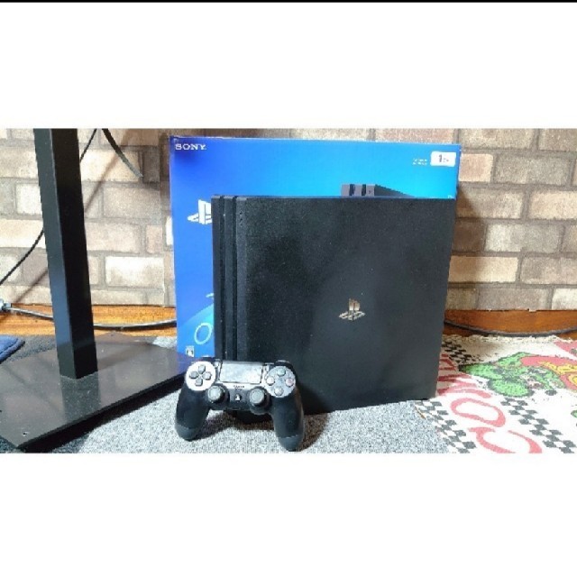 SONY PlayStation4 Pro 本体  CUH-7000BB01